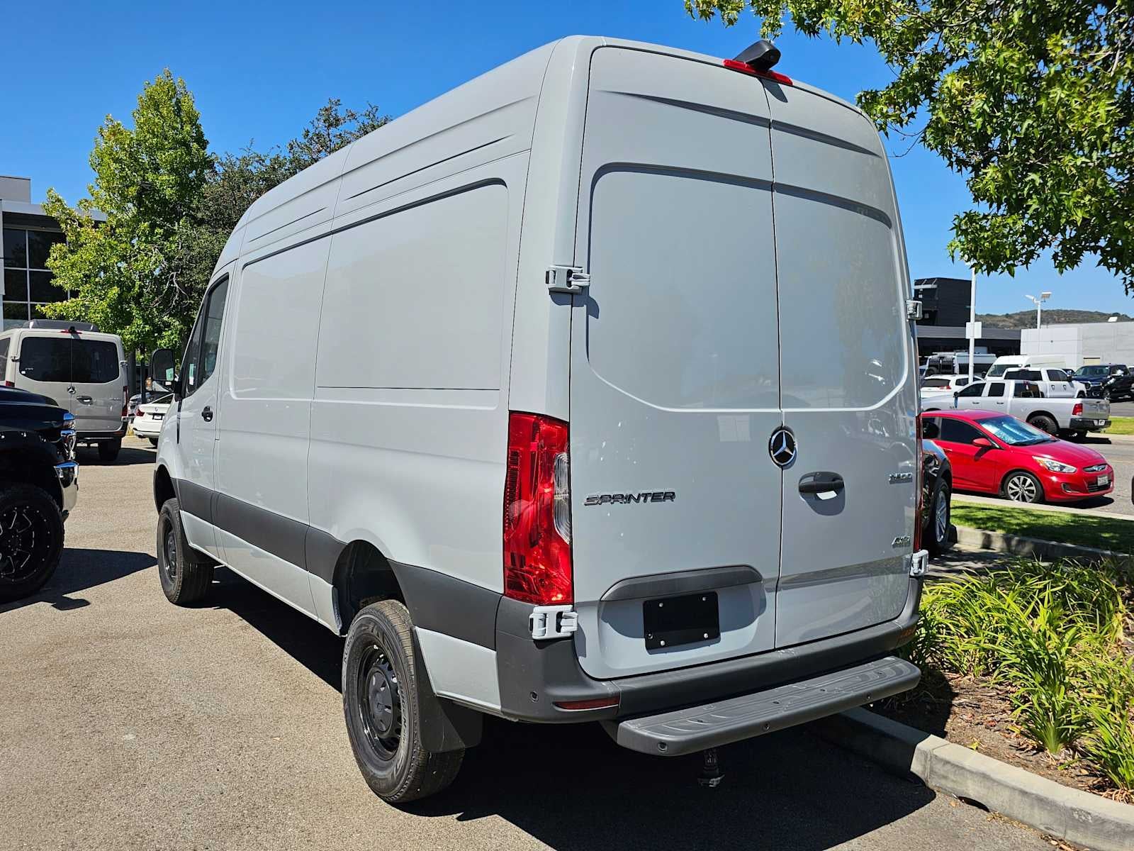2025 Mercedes-Benz Sprinter Cargo Van 2500 Standard Roof I4 Diesel HO 144 AWD