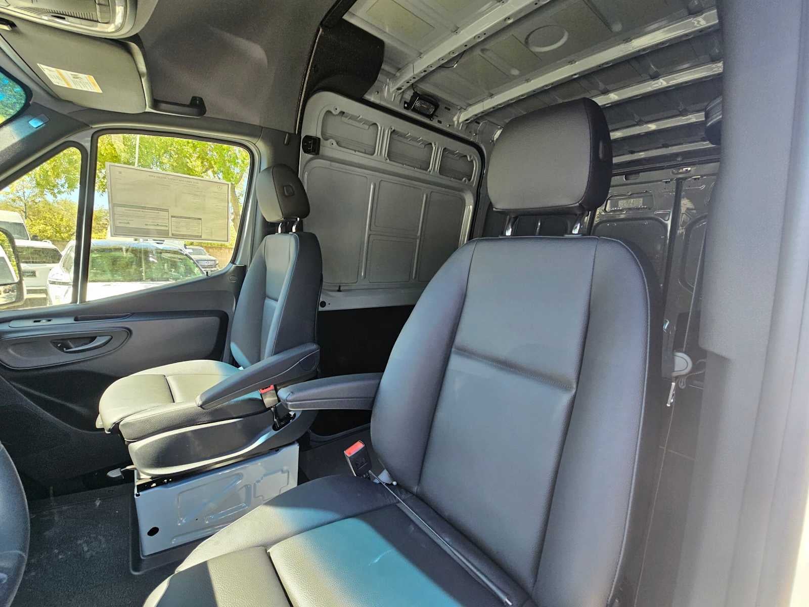 2025 Mercedes-Benz Sprinter Cargo Van 2500 Standard Roof I4 Diesel HO 144 AWD