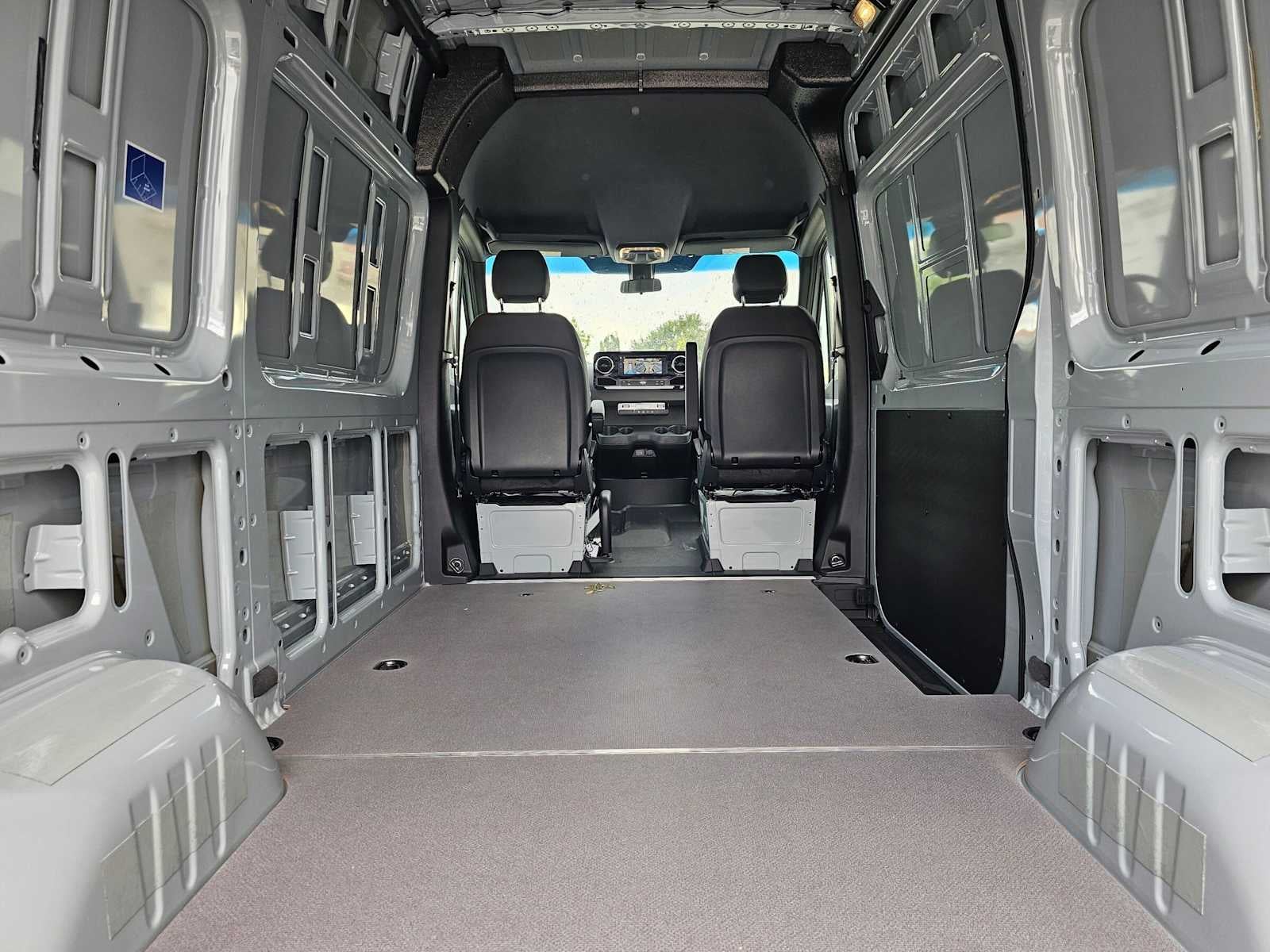 2025 Mercedes-Benz Sprinter Cargo Van 2500 Standard Roof I4 Diesel HO 144 AWD
