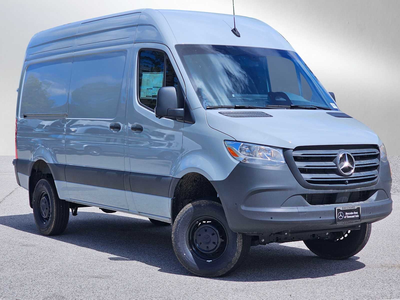 2025 Mercedes-Benz Sprinter Cargo Van 2500 Standard Roof I4 Diesel HO 144 AWD
