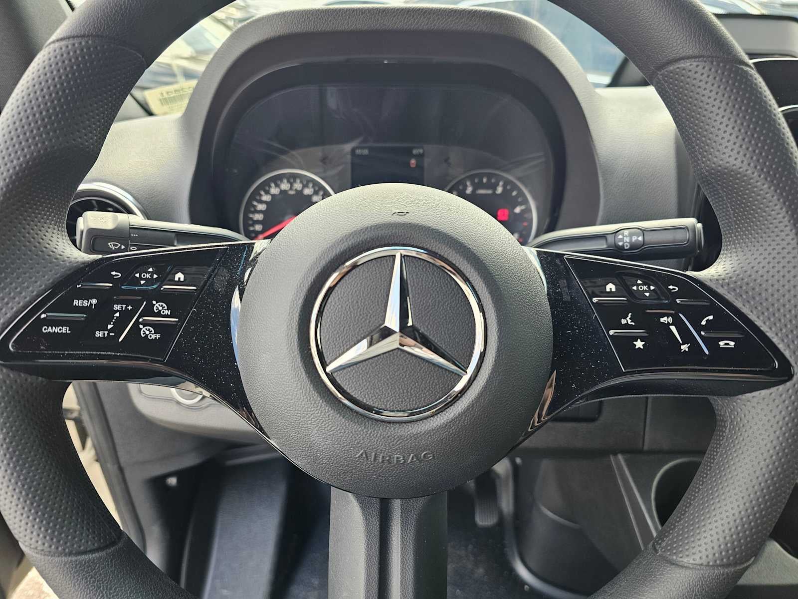 2026 Mercedes-Benz Sprinter 2500 Standard Roof I4 Diesel HO 144 AWD