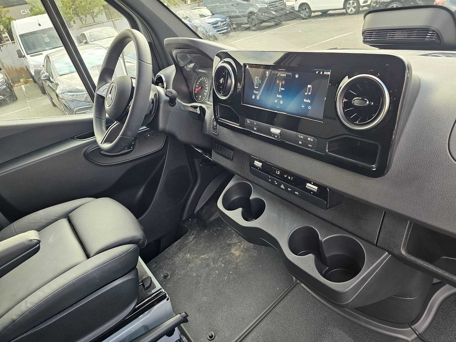 2025 Mercedes-Benz Sprinter Cargo Van 2500 Standard Roof I4 Diesel HO 144 AWD