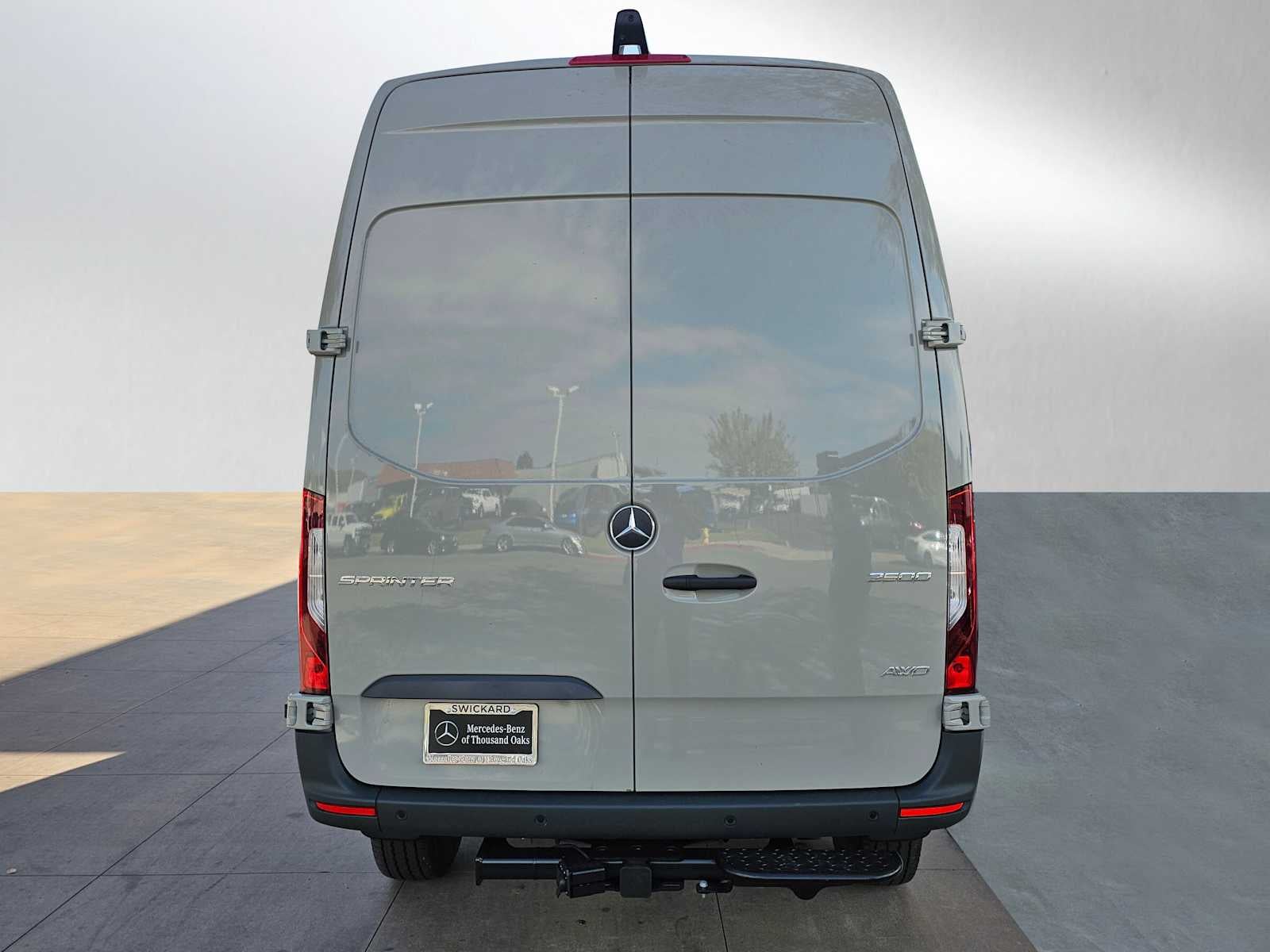 2026 Mercedes-Benz Sprinter 2500 Standard Roof I4 Diesel HO 144 AWD