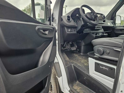 2025 Mercedes-Benz Sprinter Cargo Van 2500 Standard Roof I4 Diesel HO 144 AWD