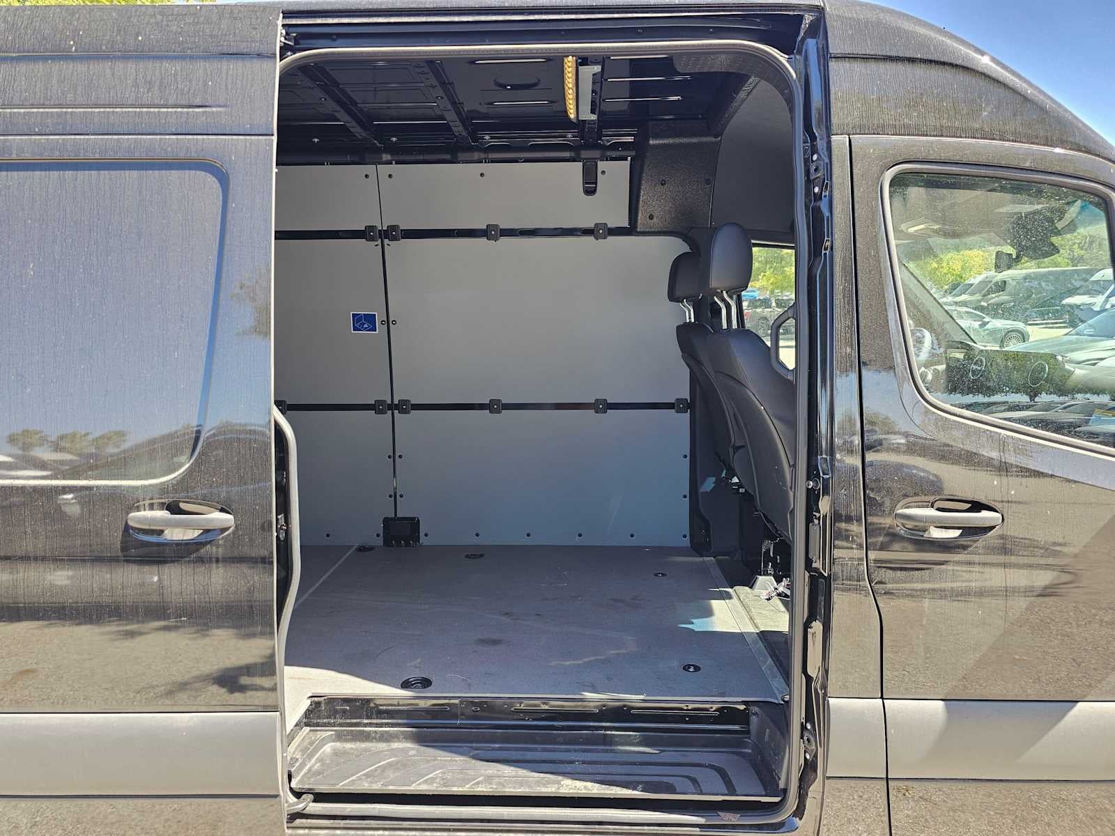 2025 Mercedes-Benz Sprinter Cargo Van 2500 High Roof I4 Diesel HO 170 RWD