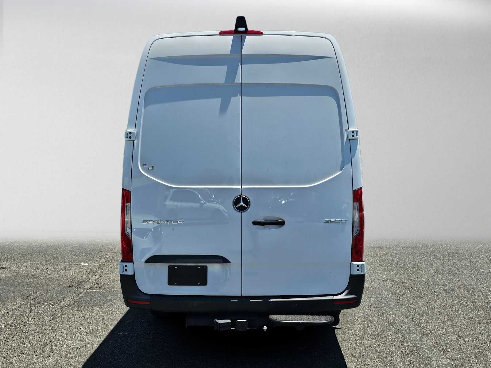 2025 Mercedes-Benz Sprinter Cargo Van 2500 High Roof I4 Diesel HO 170 RWD