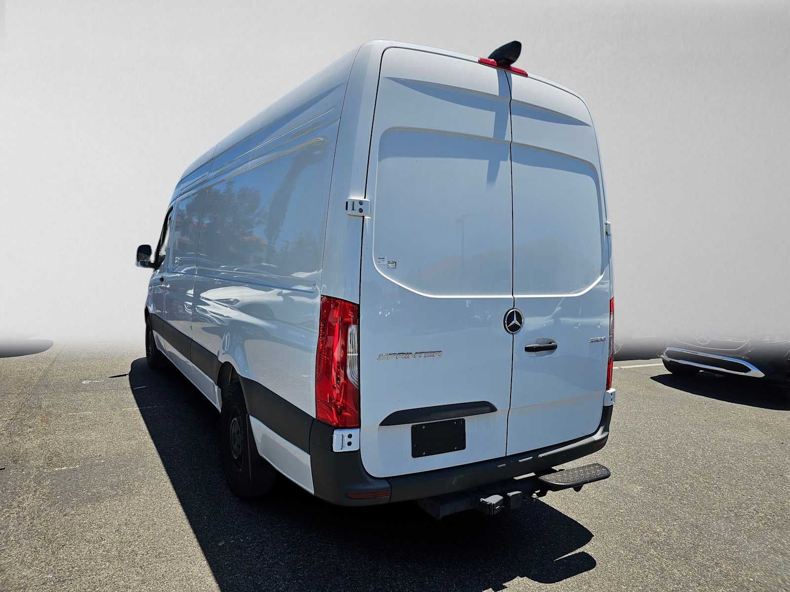 2025 Mercedes-Benz Sprinter Cargo Van 2500 High Roof I4 Diesel HO 170 RWD