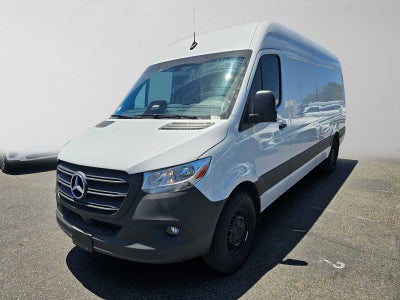 2025 Mercedes-Benz Sprinter Cargo Van 2500 High Roof I4 Diesel HO 170 RWD