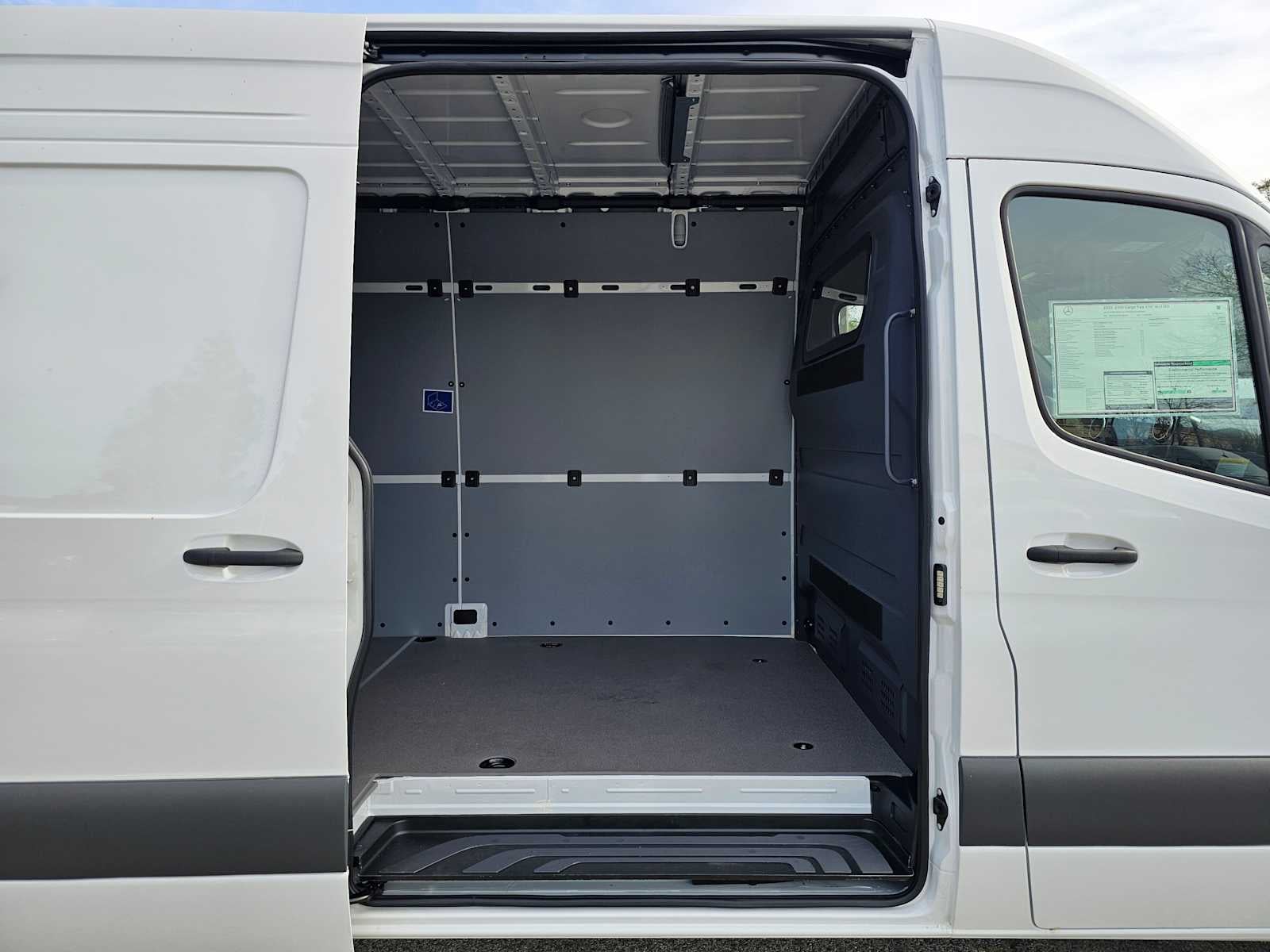 2025 Mercedes-Benz Sprinter Cargo Van 2500 High Roof I4 Diesel HO 170 RWD