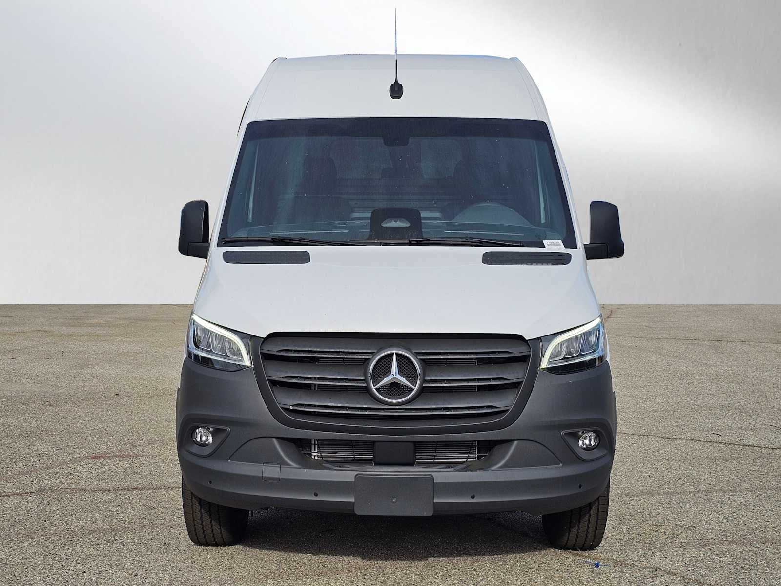 2025 Mercedes-Benz Sprinter Cargo Van 2500 High Roof I4 Diesel HO 170 RWD