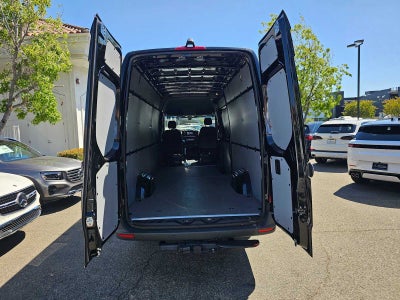2025 Mercedes-Benz Sprinter Cargo Van 2500 High Roof I4 Diesel HO 170 RWD