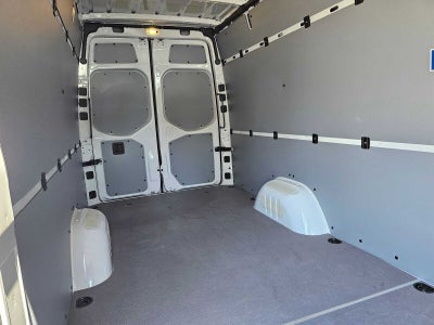 2026 Mercedes-Benz Sprinter 2500 High Roof I4 Diesel HO 170 RWD