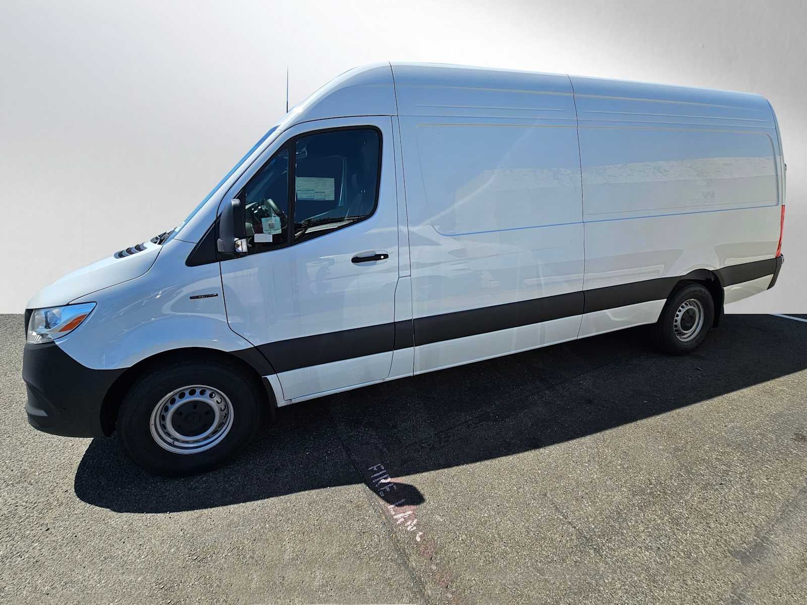 2025 Mercedes-Benz eSprinter Cargo Van 2500 High Roof HO 170 RWD