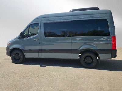 2025 Mercedes-Benz Sprinter Passenger Van 2500 Standard Roof I4 Diesel HO 144 RWD