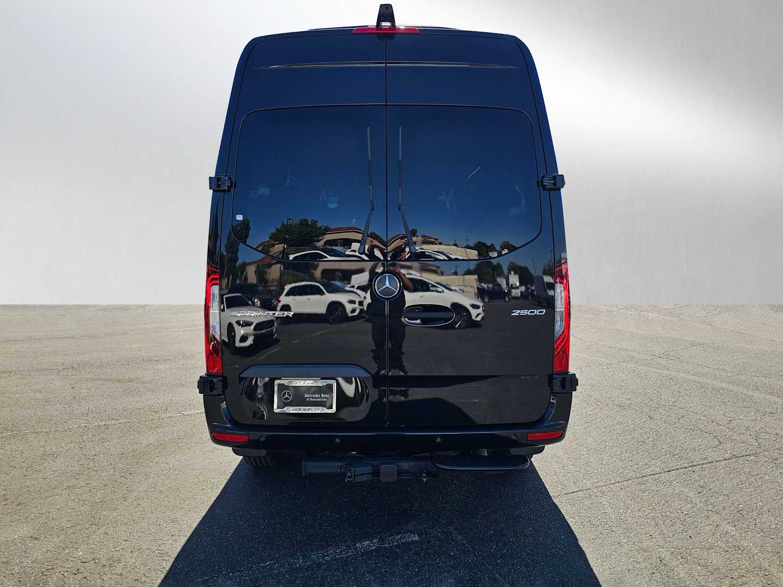 2024 Mercedes-Benz Sprinter 2500 Standard Roof I4 Diesel HO 144" RWD