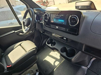 2026 Mercedes-Benz Sprinter Passenger Van 2500 Standard Roof I4 Diesel HO 144 RWD