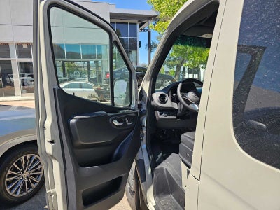 2026 Mercedes-Benz Sprinter Passenger Van 2500 Standard Roof I4 Diesel HO 144 RWD