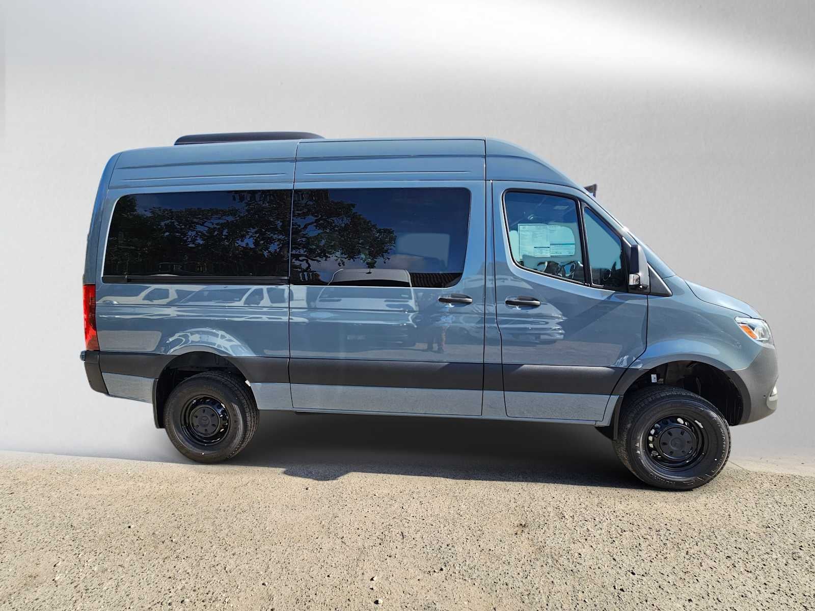 2026 Mercedes-Benz Sprinter Passenger Van 2500 Standard Roof I4 Diesel HO 144 AWD