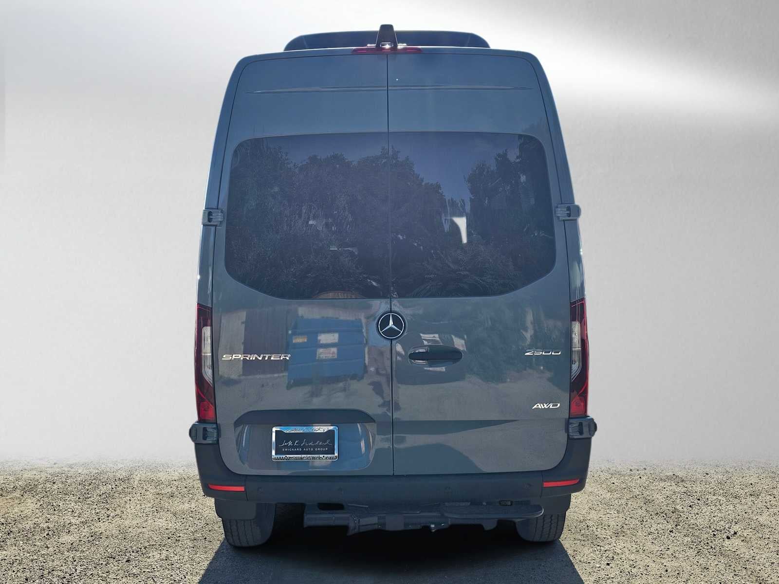 2026 Mercedes-Benz Sprinter Passenger Van 2500 Standard Roof I4 Diesel HO 144 AWD