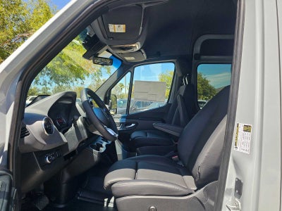 2026 Mercedes-Benz Sprinter Passenger 2500 Standard Roof I4 Diesel HO 144 AWD