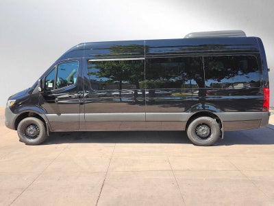 2026 Mercedes-Benz Sprinter Passenger Van 2500 High Roof I4 Diesel HO 170 RWD