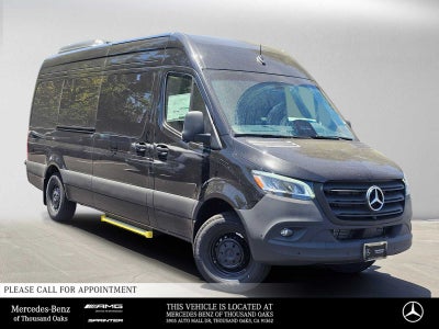 2026 Mercedes-Benz Sprinter Passenger Van 2500 High Roof I4 Diesel HO 170 RWD