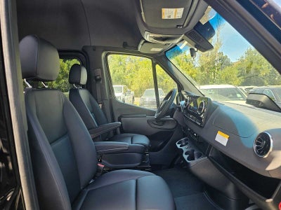 2026 Mercedes-Benz Sprinter Passenger Van 2500 High Roof I4 Diesel HO 170 RWD