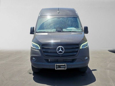 2026 Mercedes-Benz Sprinter Passenger Van 2500 High Roof I4 Diesel HO 170 RWD