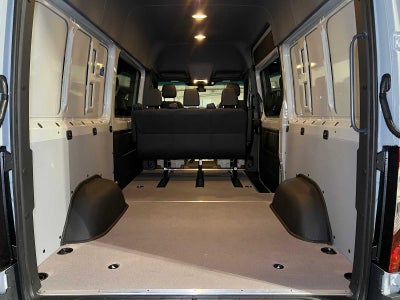 2026 Mercedes-Benz Sprinter 2500 Standard Roof I4 Diesel HO 144 AWD
