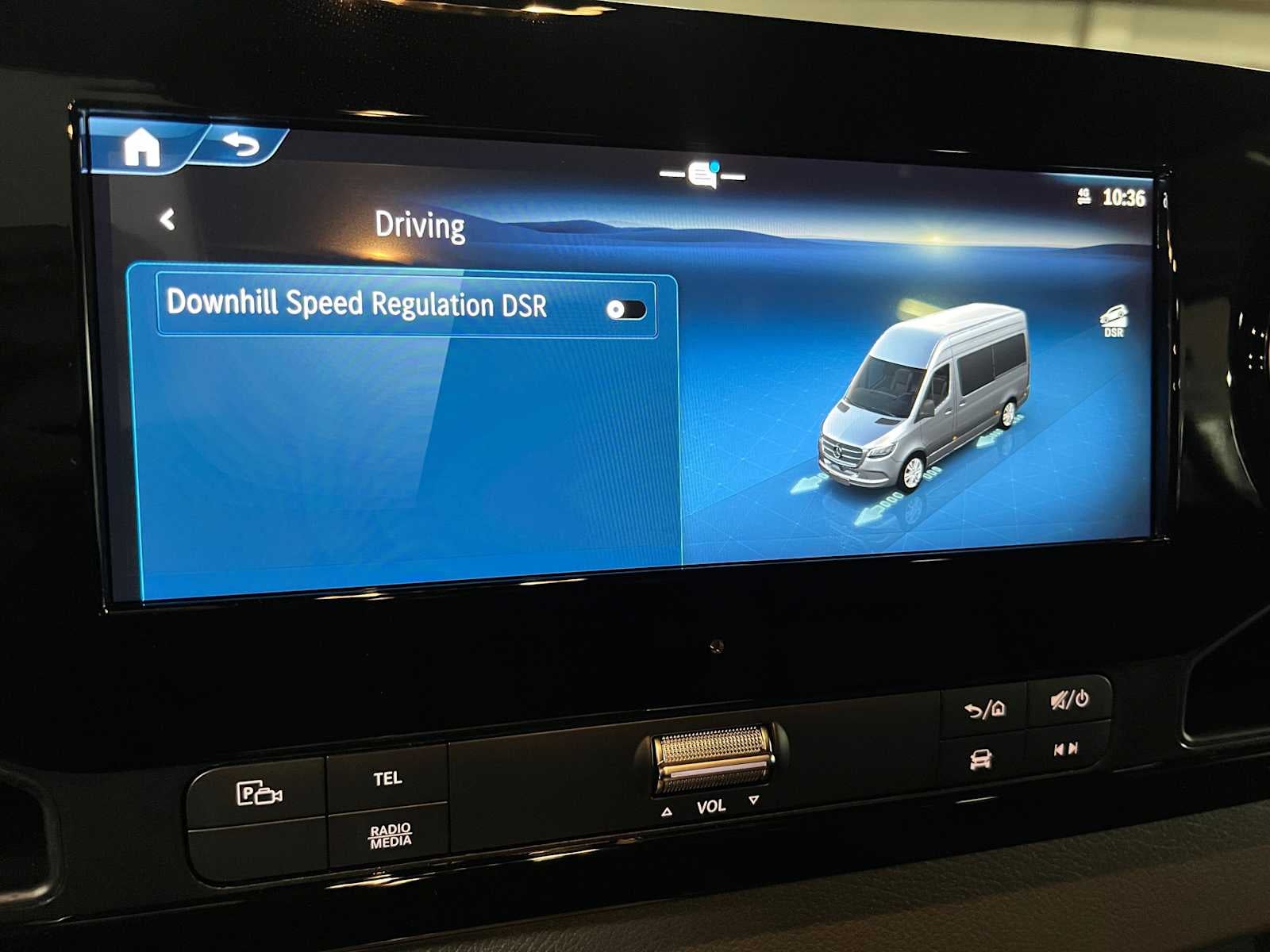 2026 Mercedes-Benz Sprinter 2500 Standard Roof I4 Diesel HO 144 AWD