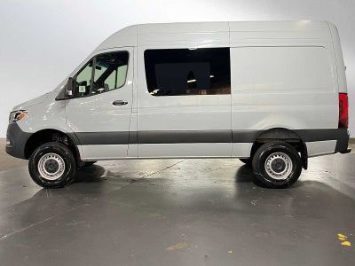 2026 Mercedes-Benz Sprinter 2500 Standard Roof I4 Diesel HO 144 AWD