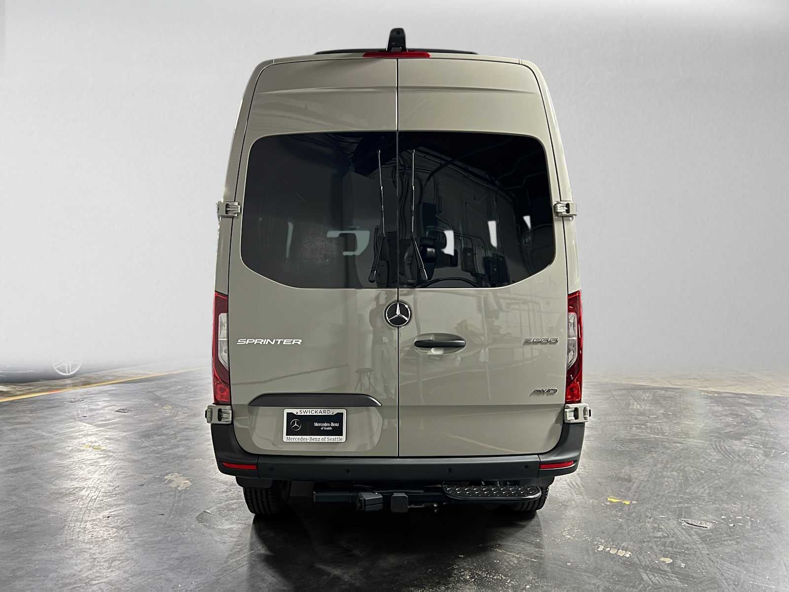 2026 Mercedes-Benz Sprinter 2500 Standard Roof I4 Diesel HO 144 AWD