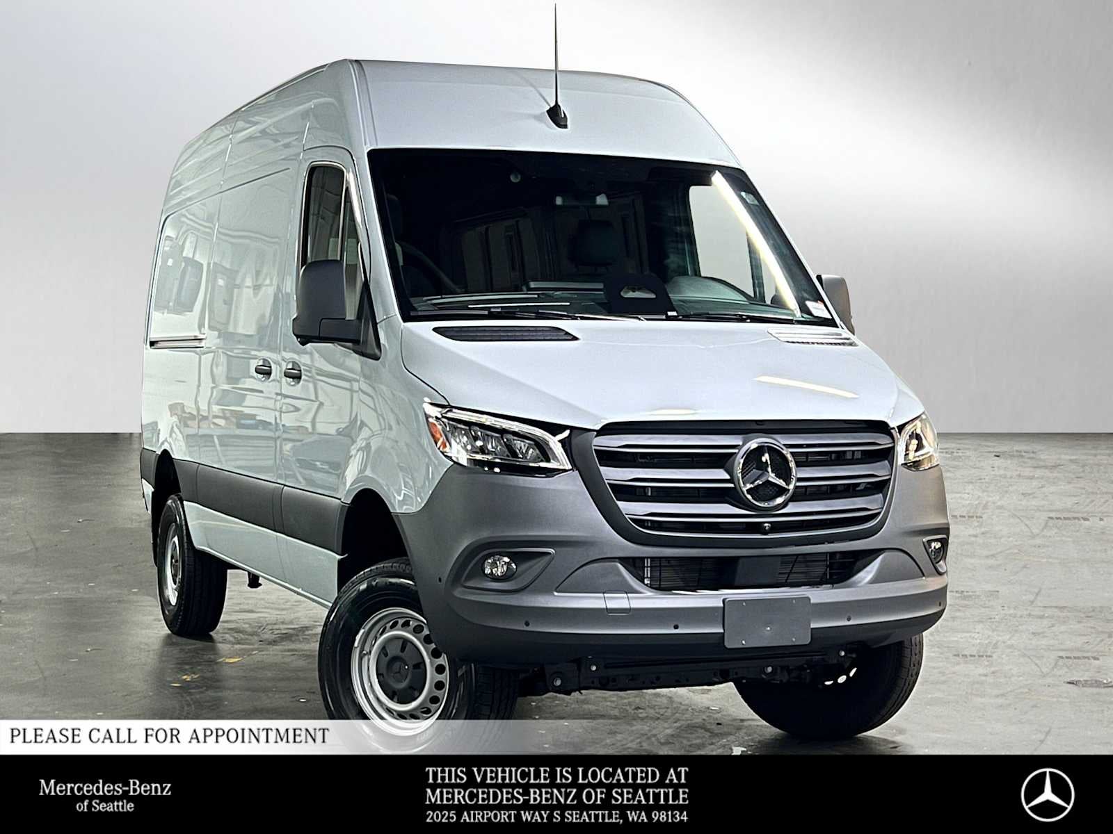 2026 Mercedes-Benz Sprinter 2500 Standard Roof I4 Diesel HO 144 AWD