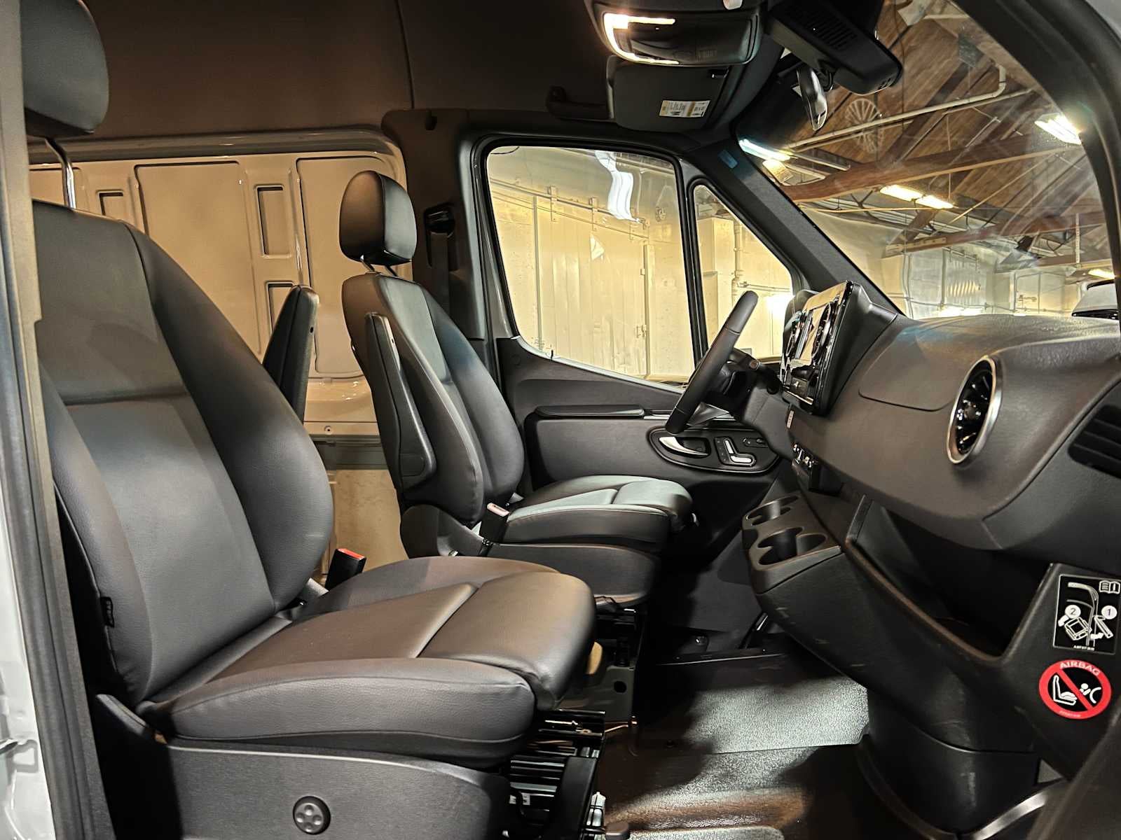 2026 Mercedes-Benz Sprinter 2500 Standard Roof I4 Diesel HO 144 AWD