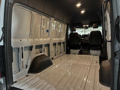 2026 Mercedes-Benz Sprinter 2500 Standard Roof I4 Diesel HO 144 AWD