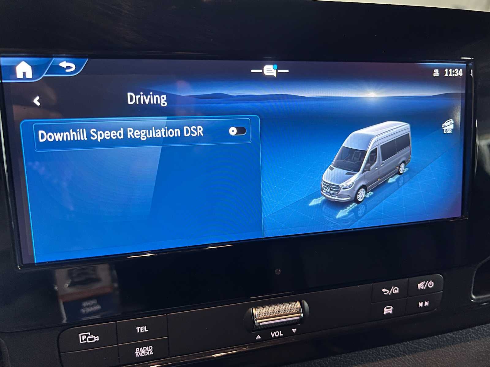 2026 Mercedes-Benz Sprinter 2500 Standard Roof I4 Diesel HO 144 AWD