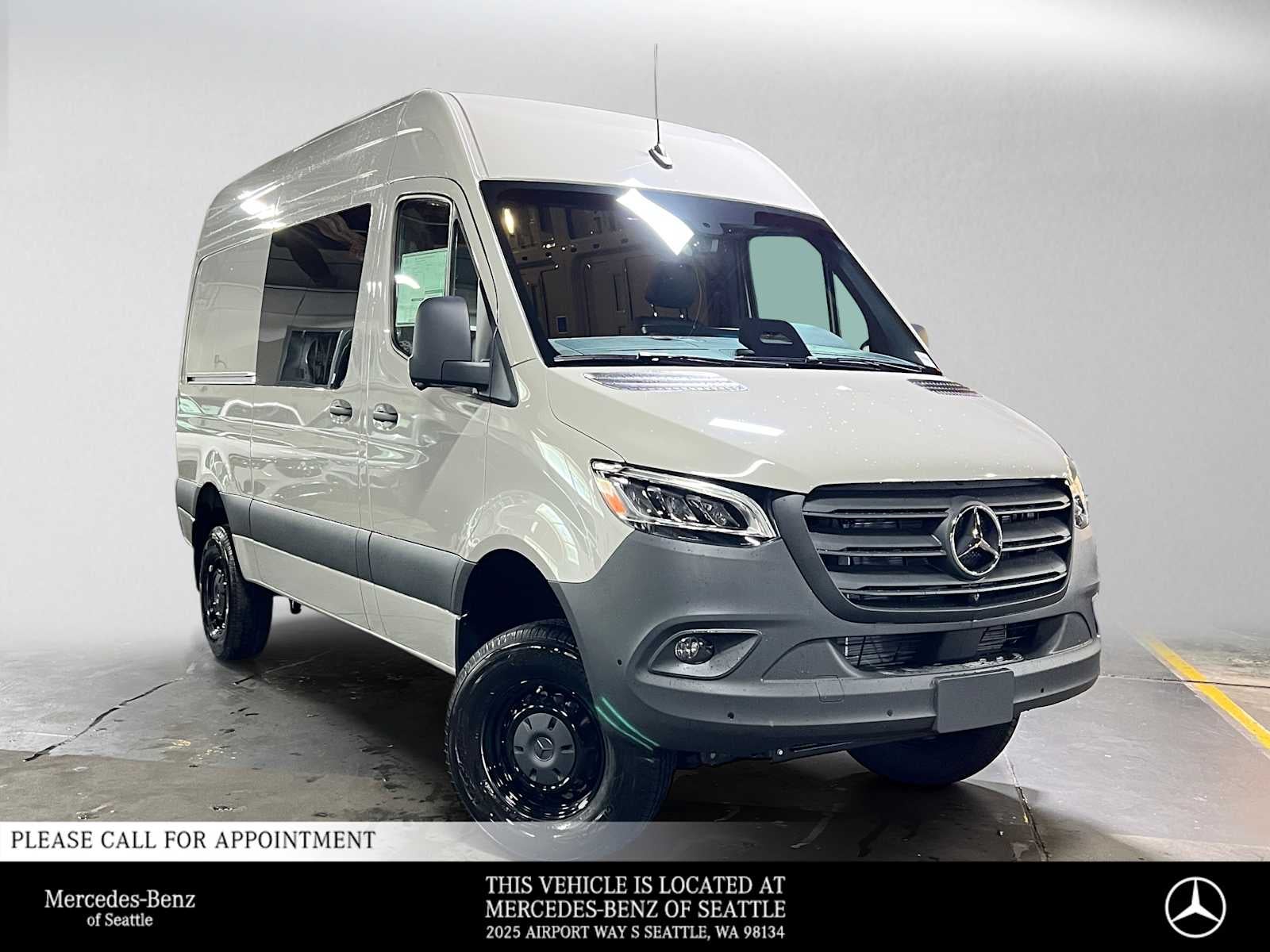 2026 Mercedes-Benz Sprinter 2500 Standard Roof I4 Diesel HO 144 AWD