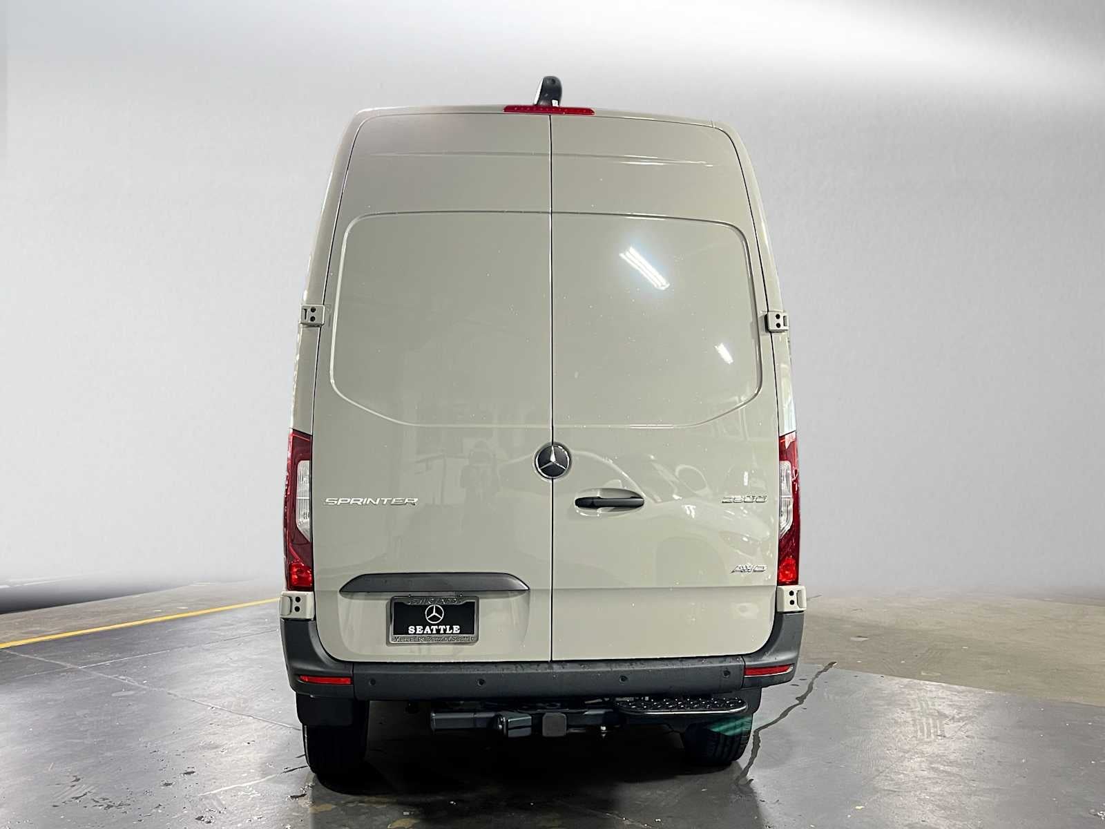 2026 Mercedes-Benz Sprinter 2500 Standard Roof I4 Diesel HO 144 AWD