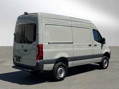 2026 Mercedes-Benz Sprinter 2500 Standard Roof I4 Diesel HO 144 AWD