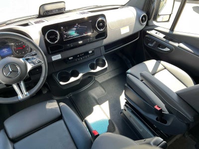 2026 Mercedes-Benz Sprinter 2500 Standard Roof I4 Diesel HO 144 AWD