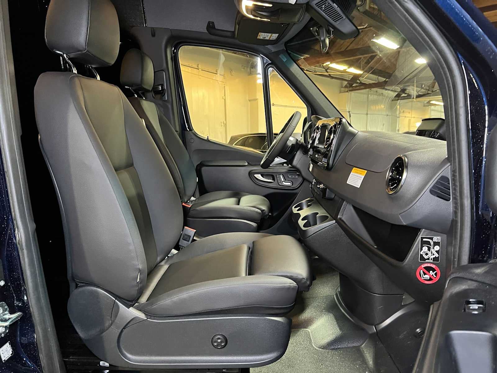 2026 Mercedes-Benz Sprinter 2500 Standard Roof I4 Diesel HO 144 AWD