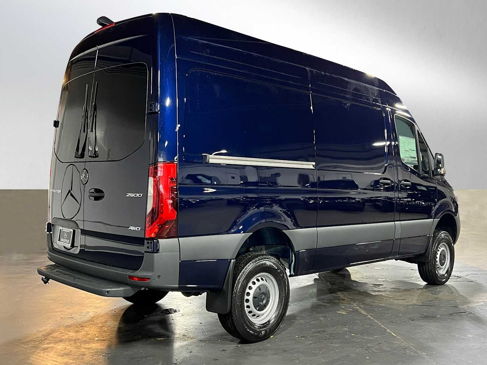 2026 Mercedes-Benz Sprinter 2500 Standard Roof I4 Diesel HO 144 AWD