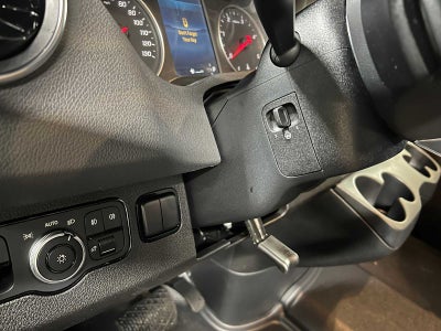 2026 Mercedes-Benz Sprinter 2500 Standard Roof I4 Diesel HO 144 AWD