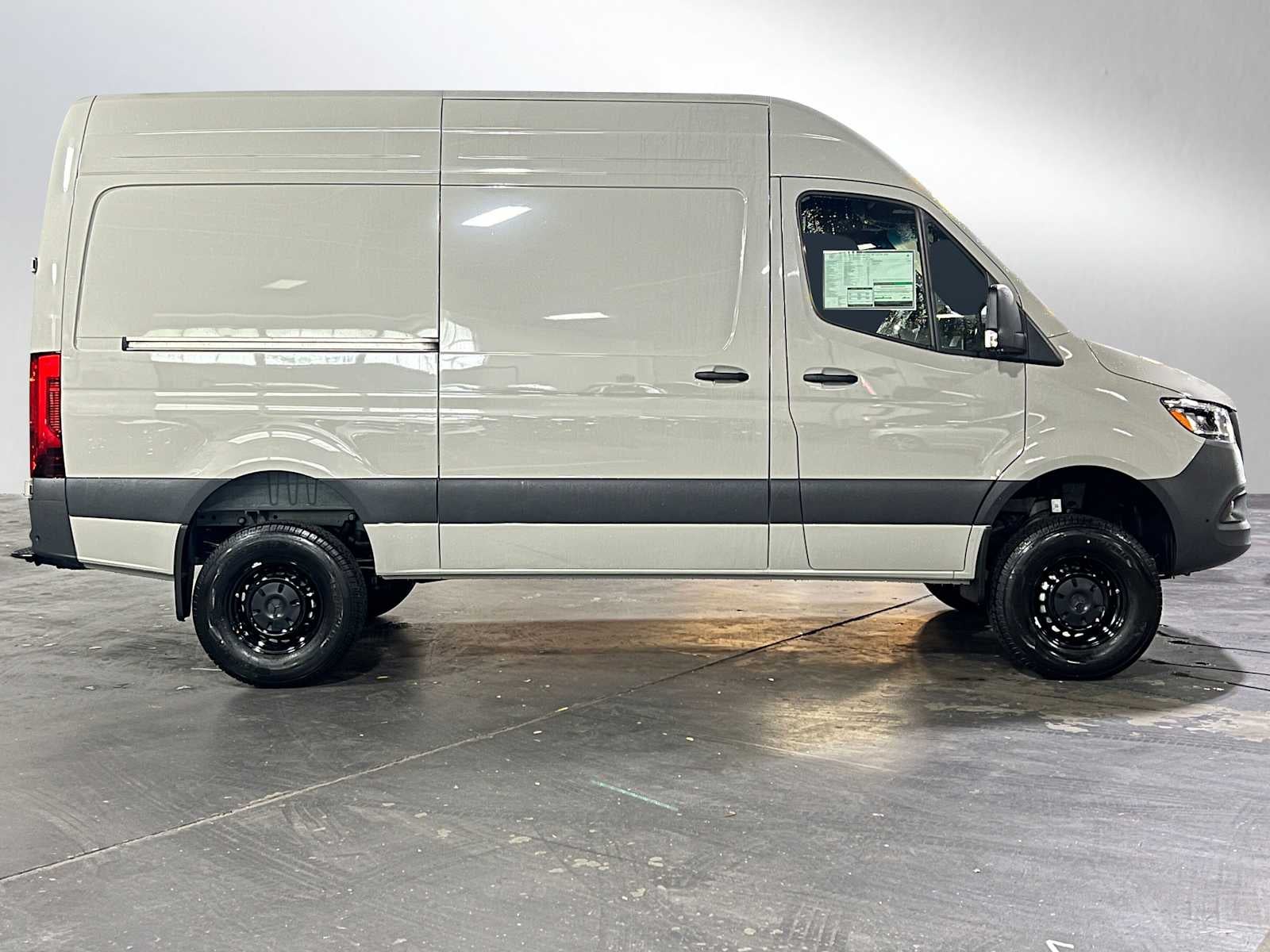 2026 Mercedes-Benz Sprinter Cargo Van 2500 Standard Roof I4 Diesel HO 144 AWD
