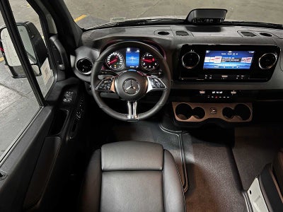 2026 Mercedes-Benz Sprinter 2500 Standard Roof I4 Diesel HO 144 AWD