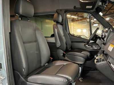 2026 Mercedes-Benz Sprinter 2500 Standard Roof I4 Diesel HO 144 AWD