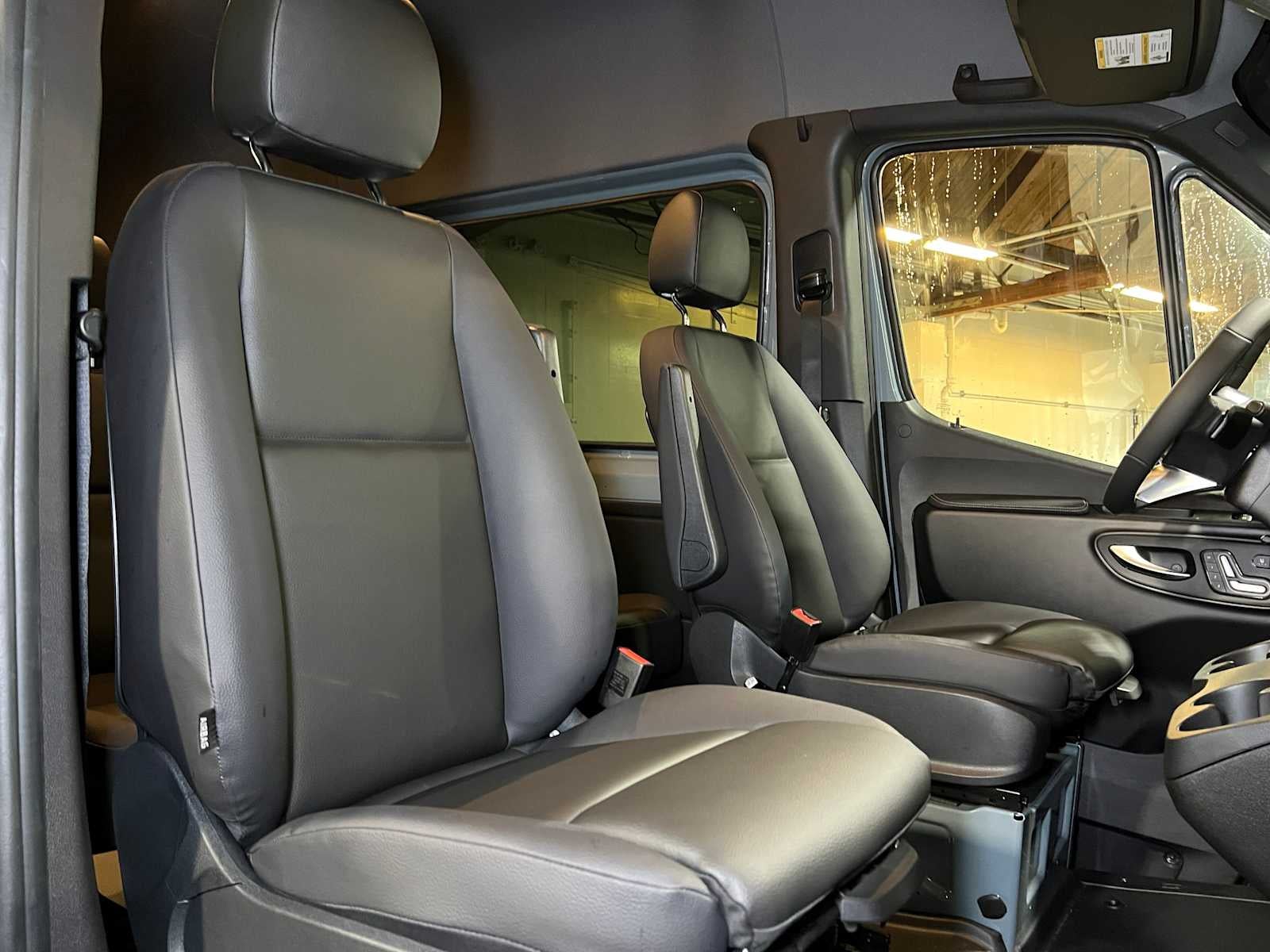2026 Mercedes-Benz Sprinter 2500 Standard Roof I4 Diesel HO 144 AWD