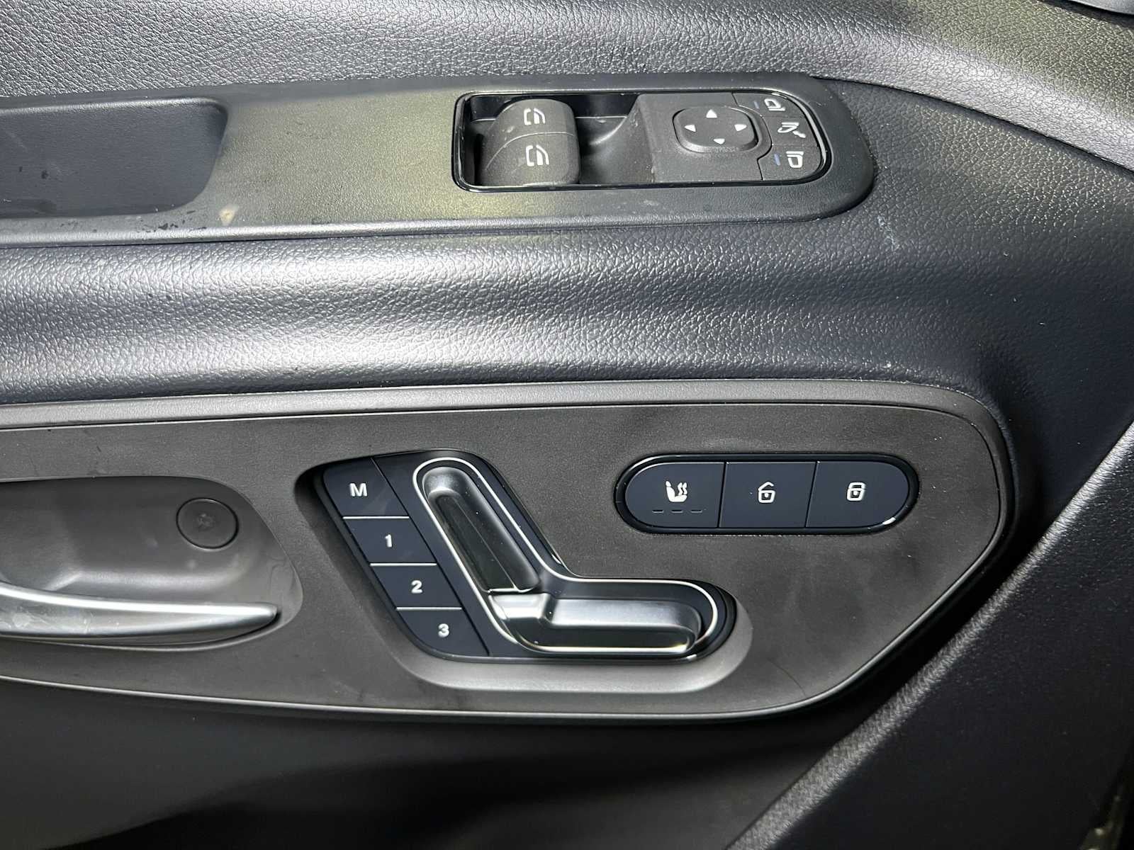 2026 Mercedes-Benz Sprinter 2500 Standard Roof I4 Diesel HO 144 AWD