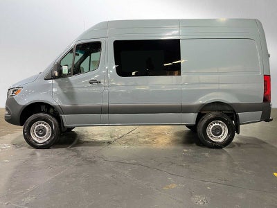 2026 Mercedes-Benz Sprinter 2500 Standard Roof I4 Diesel HO 144 AWD
