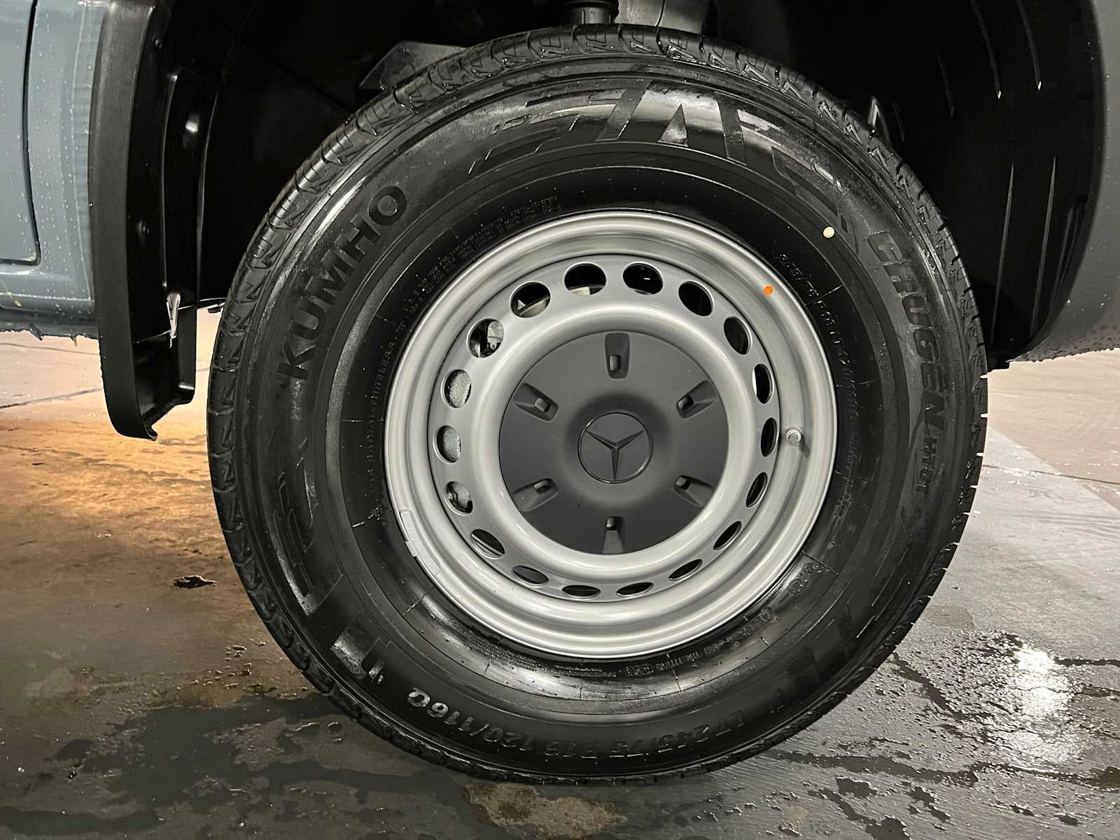 2026 Mercedes-Benz Sprinter 2500 Standard Roof I4 Diesel HO 144 AWD